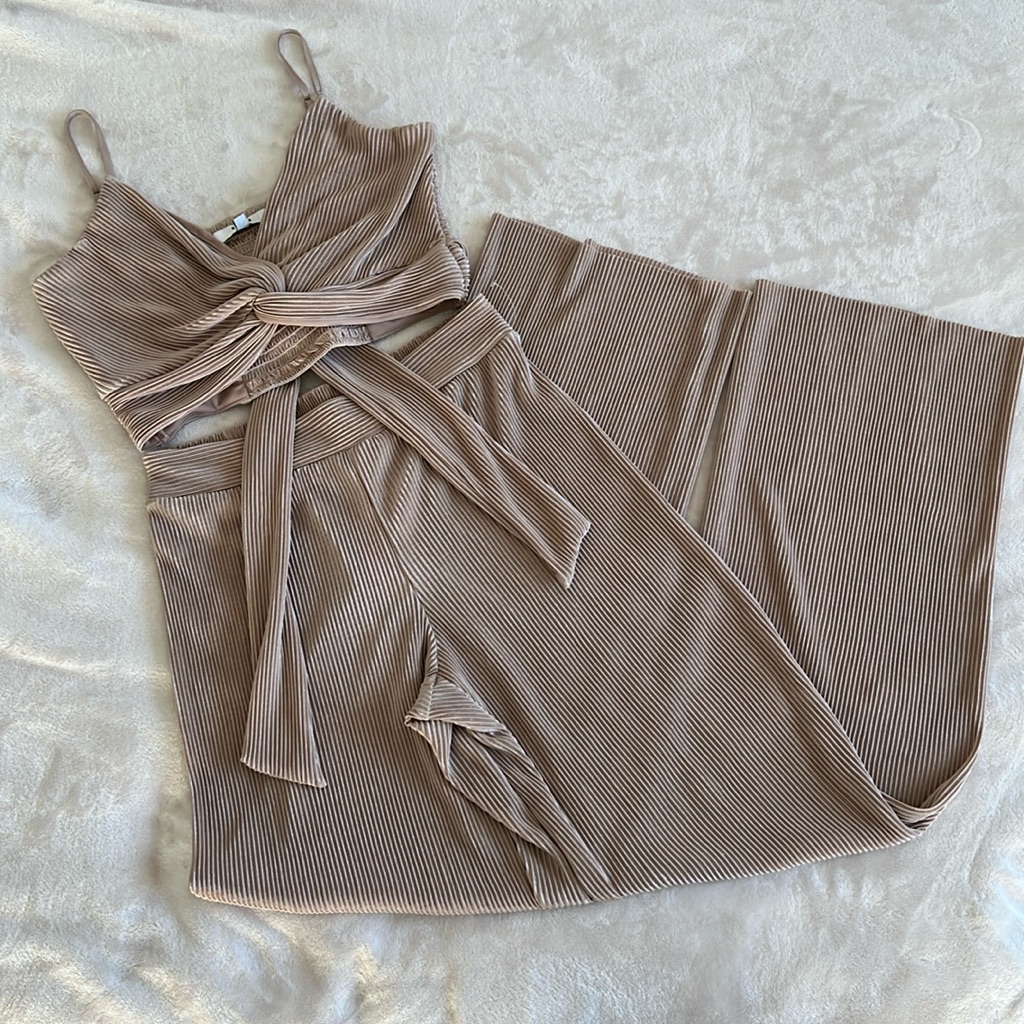 Nwt Ro&De Xs Coordinated Crop Top And Pants Set